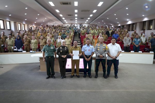 Sekda Kota Makassar Pimpin Pembacaan Pakta Integritas Deklarasi Netralitas ASN Pemkot Makassar