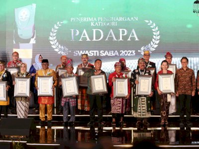 Wali Kota Danny Pomanto Terima Penghargaan Kota Sehat Kategori Padapa dari Menkes RI