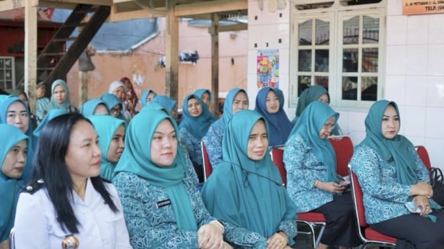 Pembinaan Lorong, Ketua TP PKK Kecamatan Panakkukang Menerima Pokja III TPP PKK Kota Makassar