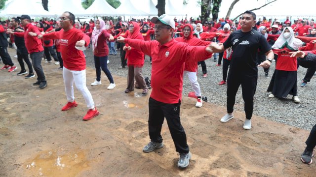 Kompak Senam Pagi, Awali Family Gathering Pemkot Makassar