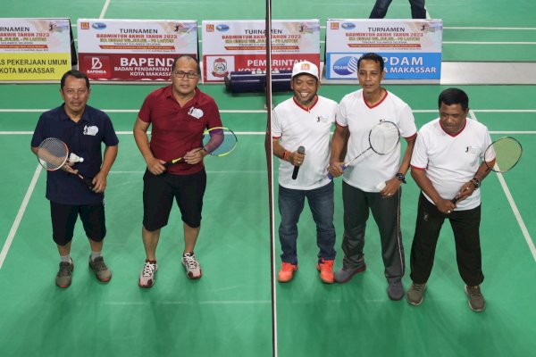 Danny Pomanto dan M Ansar Tampil Sepaket di Turnament Badminton Akhir Tahun 2023