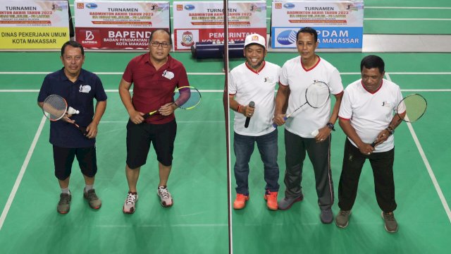 Danny Pomanto dan M Ansar Tampil Sepaket di Turnament Badminton Akhir Tahun 2023