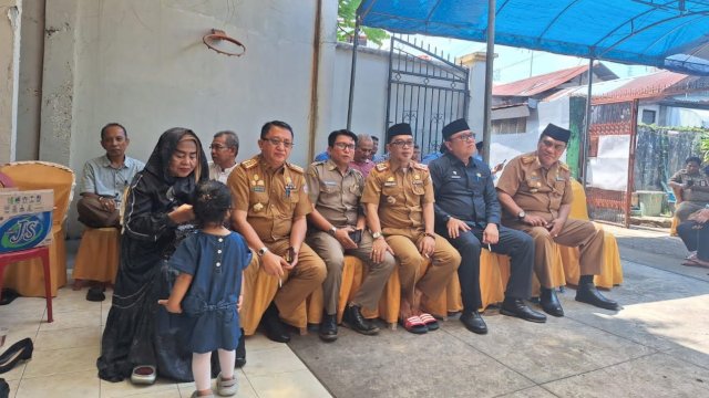 Plt. Camat Makassar Turut Berduka Atas Meninggalnya Sekretaris Dinas PU Makassar Denny Hidayat