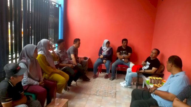 Plt. Camat Makassar Manfaatkan Sabtu Bersih Sebagai Ajang Silaturahmi