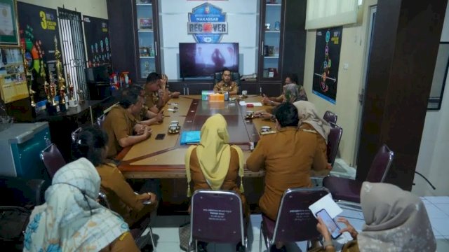 Plt Camat Makassar Gelar Rakor Evaluasi Kerja Selama Sepekan
