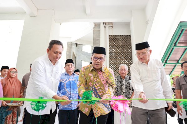 Danny Pomanto Bakal Tambah Dana Hibah untuk Masjid Al Markaz