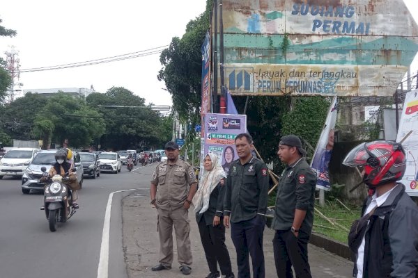 Tim TRC Saribattang Dinas Sosial Makassar Gelar Patroli Anjal