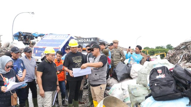 PJ Sekda Pimpin Bersih-Bersih TPA Antang, Persiapan Penilaian Adipura 2023