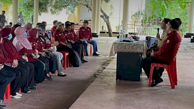 Kumpulkan Pendamping PKH, Plt. Kadis Sosial: Tegak Lurus! Kita Ini Seperti Jaring Yang Harus Menangkap Setiap Persoalan Sosial