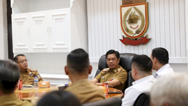 Gandeng BPJS Ketenagakerjaan, PJ Sekda Pimpin Rapat Perlindungan Pekerja Rentan Kota Makassar