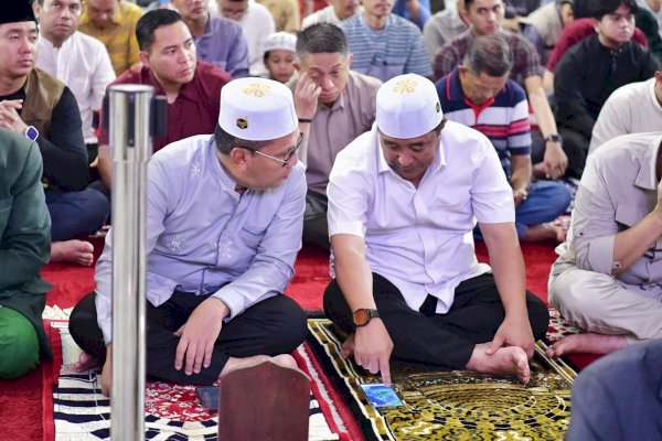 Danny: Mari Makmurkan Masjid 99 Kubah yang Jadi Ikon Kota Makassar