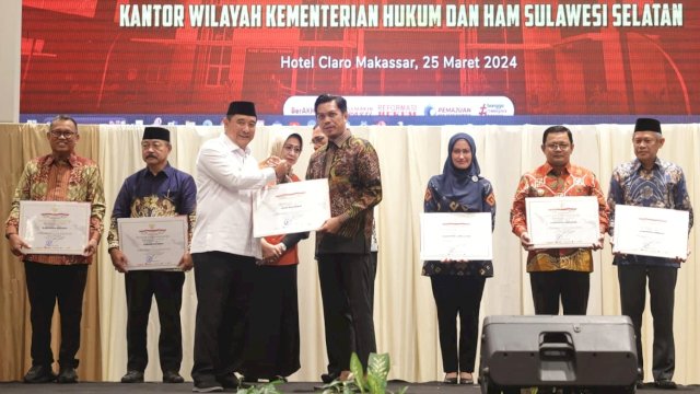 Penuhi Kriteria Pelayanan Publik HAM, Makassar Sabet Penghargaan Kota Peduli HAM 2023