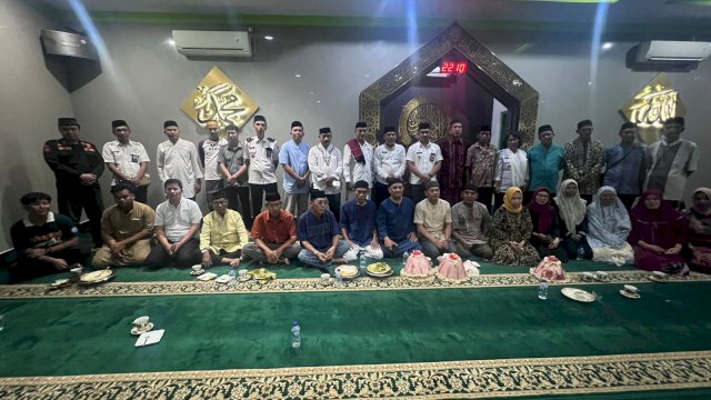 Safari Ramadhan, Camat Bontoala Gencar Sosialisasikan Penyesuaian Tarif Retrbusi Sampah