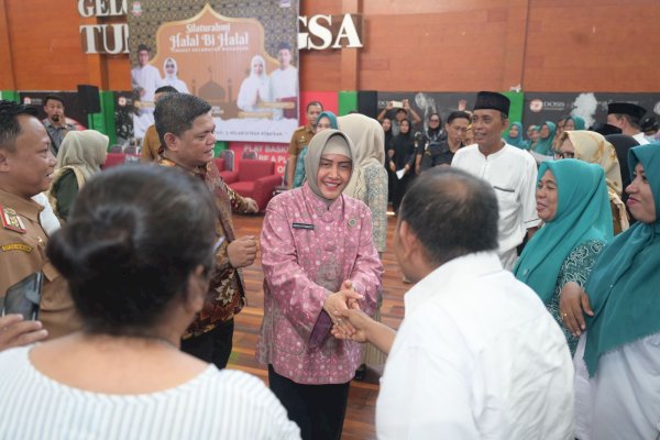 Halalbihalal di Kecamatan Makassar, Indira Yusuf Ismail Pesan Jaga Kekompakan