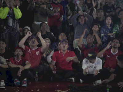 Dukungan Tak Kenal Henti, Wali Kota dan Warga Makassar Nobar Timnas AFC Cup dengan Penuh Semangat