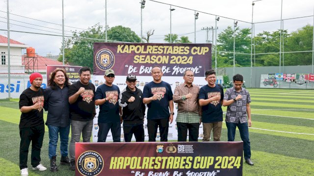 Semarak! Danny Pomanto Bersama Kapolrestabes Makassar Buka Turnamen Kapolrestabes Cup 2024