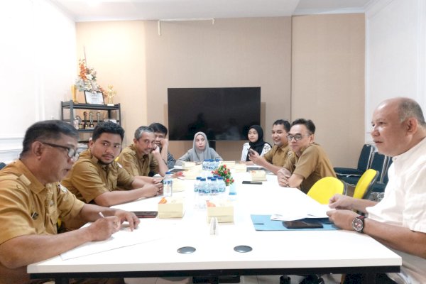 Diskominfo Makassar Sambut Kunjungan Kerja Kadiskominfosantik Palu, Puji CCTV Lorong