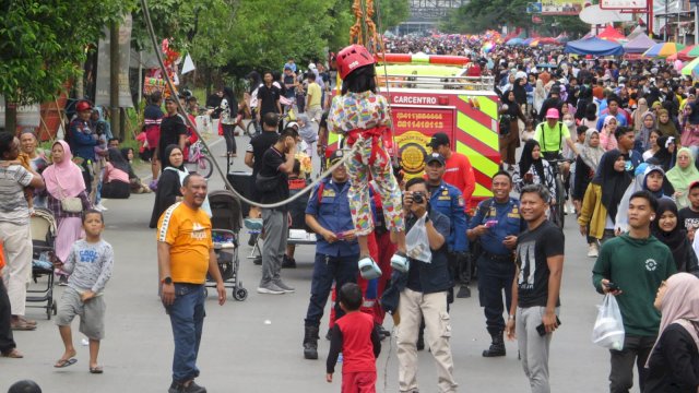 DamKarMat Makassar Berhasil Sentuh Hati Masyarakat di Car Free Day