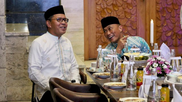 Danny Pomanto Jamu Makan Malam Pj Gubernur Sulsel Prof Zudan Arif Fakrulloh di Amirullah