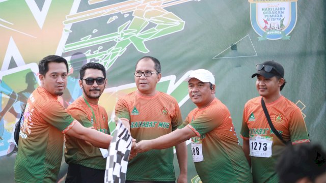 Danny Pomanto Melepas Ratusan Peserta Event Ansor Fun Run di Masjid Kubah 99