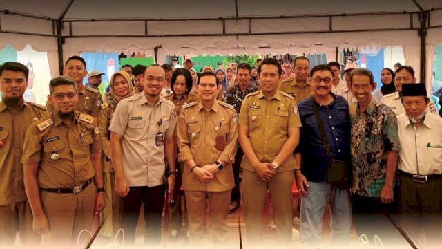 Bersama Camat Panakkukang, Kepala UPT PBB Bapenda Makassar Sosialisasi Pekan Panutan Pajak