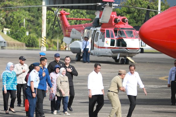 Danny Pomanto-Indira Antar Presiden Jokowi Bertolak ke Jakarta Pasca Kunker di Sulsel