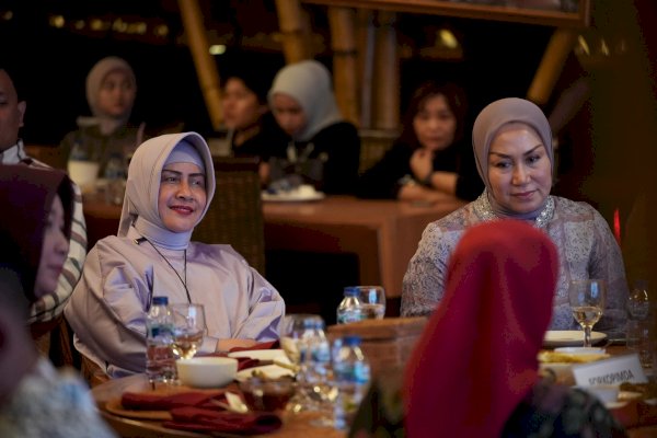 Indira Bareng Danny Sambut Kajari Makassar yang Baru Nauli Rahim dan Lepas Andi Sundari