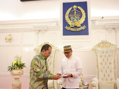 Danny Pomanto Antar Undangan F8 ke Pj Gubernur Sulsel