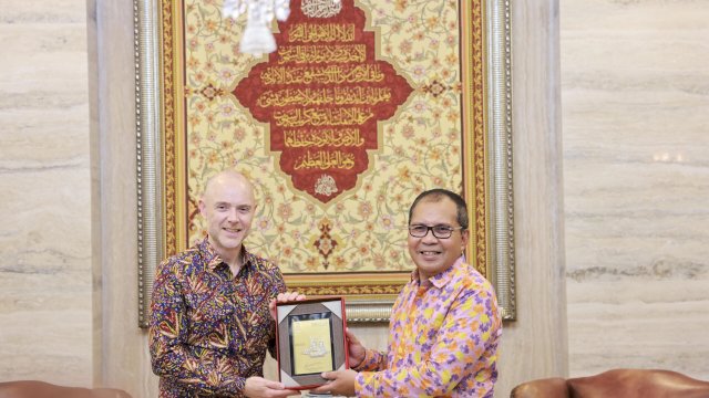 Wali Kota Makassar Dinner Bareng Konsulat Jenderal AS Christopher Green