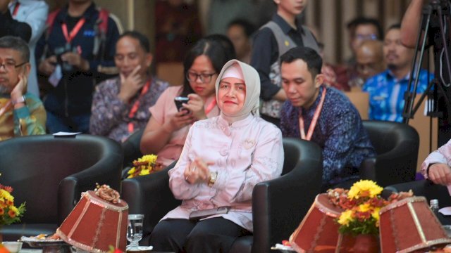 Indira Yusuf Ismail, Wajah Perempuan dalam Pembangunan Makassar di Investmen Forum