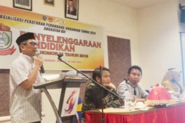 Muchlis Misbah Dorong Pendidikan Di Makassar