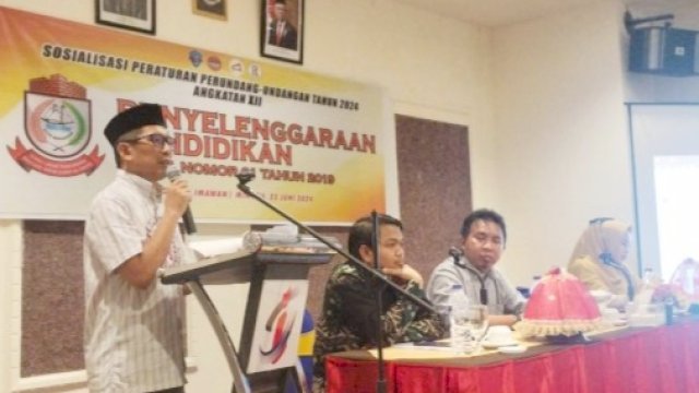 Muchlis Misbah Dorong Pendidikan Di Makassar