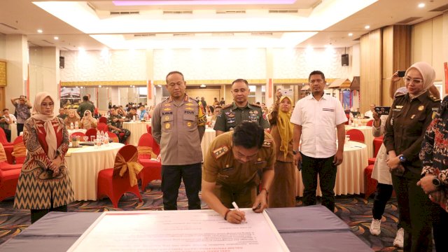 PJ Sekda Makassar Bersama Kapolrestabes dan Dandim Jadi Narasumber di Sosialisasi Pengawasan Pemilu