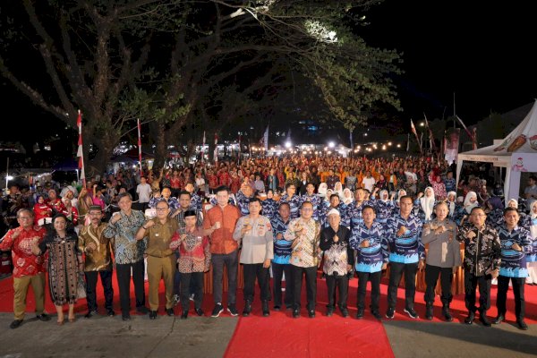 Hadiri Pesta Rakyat di Tiga Kecamatan, Danny Pomanto Ceritakan Perjalanan Panjang Pembangunan Kota Makassar