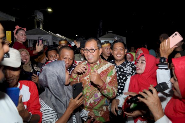 Warga di Tiga Kecamatan Antusias Sambut Danny Pomanto Saat Hadiri Pesta Rakyat