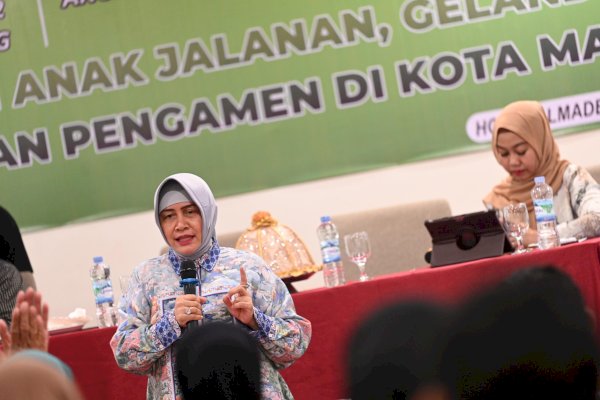 Indira Yusuf Ismail Beri Motivasi Warga Lae-lae Tingkatkan Pariwisata Pulau