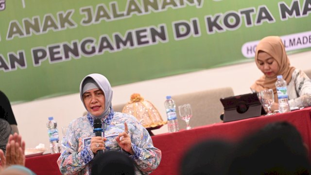 Indira Yusuf Ismail Beri Motivasi Warga Lae-lae Tingkatkan Pariwisata Pulau