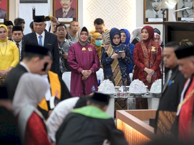 Hadiri Pelantikan Anggota DPRD Kota Makassar Periode 2024-2029, Indira Yusuf Ismail Ucapkan Selamat