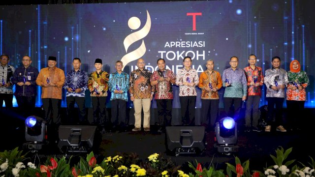 Danny Pomanto Raih Penghargaan Pariwisata dan Pelestarian Budaya Pada Apresiasi Tokoh 2024 Tempo Media