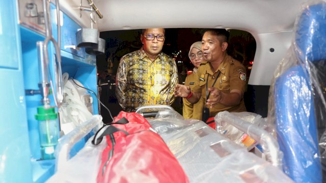 Hari Terakhir Sebelum Cuti Pilkada, Danny Pomanto Tinjau 21 Unit Ambulance: Wujud Komitmen Pertahankan Makassar Kota Sehat Asia Tenggara