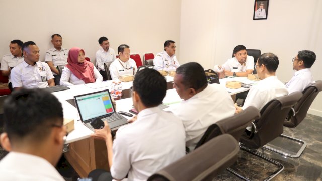 Pjs Wali Kota Makassar Fokus Evaluasi Serapan Anggaran dan Percepatan Gaji serta TPP ASN untuk Optimalisasi Pelayanan Publik