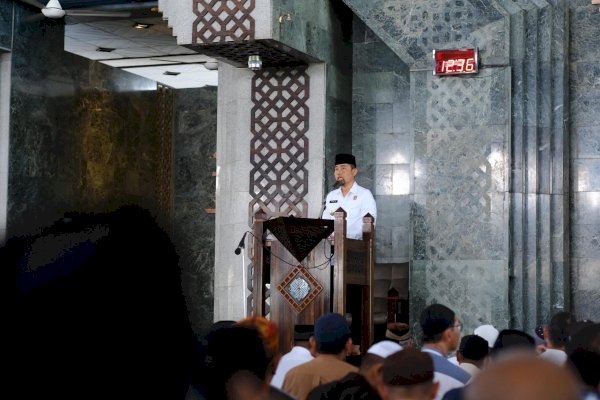 Pjs Arwin Azis Ajak Jemaah Masjid Al-Markaz Wujudkan Suasana Damai di Pilkada Serentak