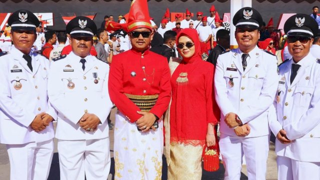 Camat Bontoala Hadiri Peringatan HUT Kemerdekaan RI ke-79 di Anjungan Pantai Losari