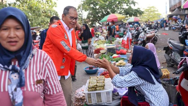 Pedagang Pasar Sentral Sungguminasa Yakin Danny-Azhar Terpilih di Pilgub Sulsel