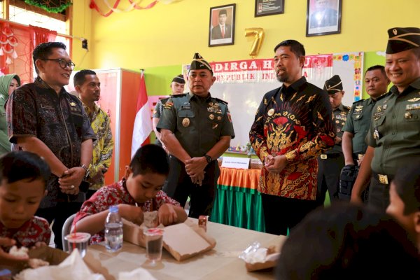 Pjs Wali Kota Arwin Azis Apresiasi Program Hasanuddin Peduli Anak Sekolah di Makassar