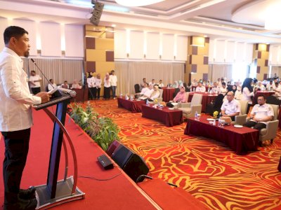 Launching dan Bimtek Aplikasi SRIKANDI, Pjs Wali Kota Makassar Tekankan Optimalisasi Penggunaan TTE