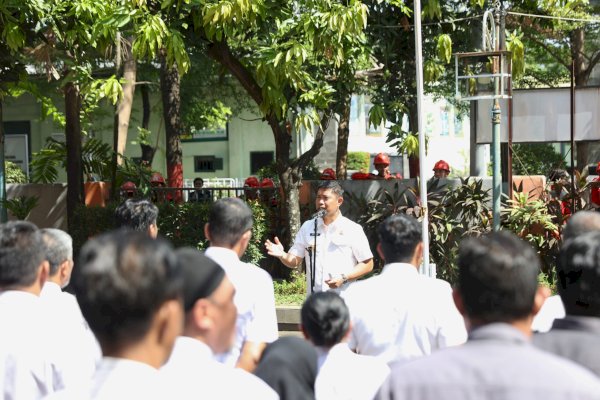 Sambangi Kantor Camat Mamajang, Mariso dan Rappocini, Andi Arwin Azis Ajak Jaga Netralitas dan Sukseskan Program Sabtu Bersih