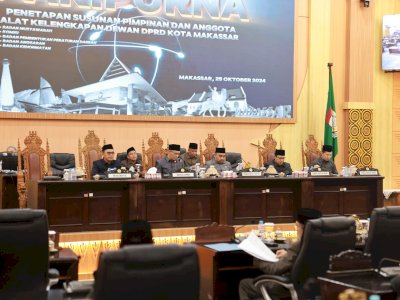 Pj Sekda Makassar Irwan Adnan Hadiri Paripurna Penetapan Susunan Pimpinan dan Anggota AKD DPRD Makassar