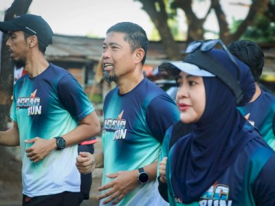 Pjs Wali Kota Makassar Ikut Lepas dan Lari dalam Fun Run AASAC oleh SMA Islam Al-Azhar 12