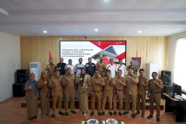 Komisi A DPRD Kota Makassar Kunjungi Kecamatan Ujung Pandang Pastikan Pelayanan Berjalan Baik